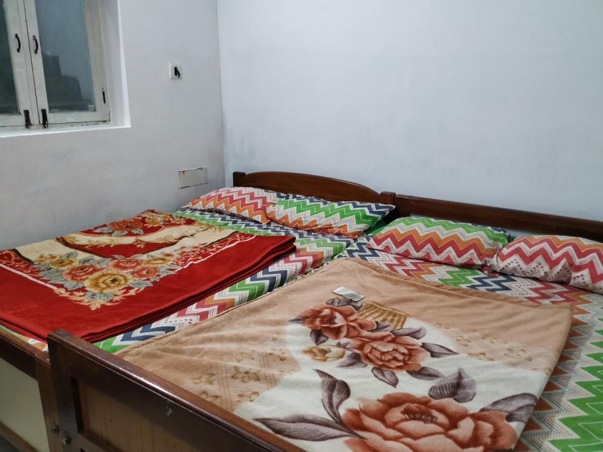 White House Anandagiri Hostel Kodaikanal Buitenkant foto